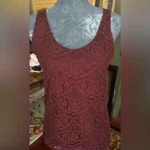 Ann Taylor Loft Size XS Women’s Lace Overlay Sleeveless Blouse 32” Bust 23” Leng